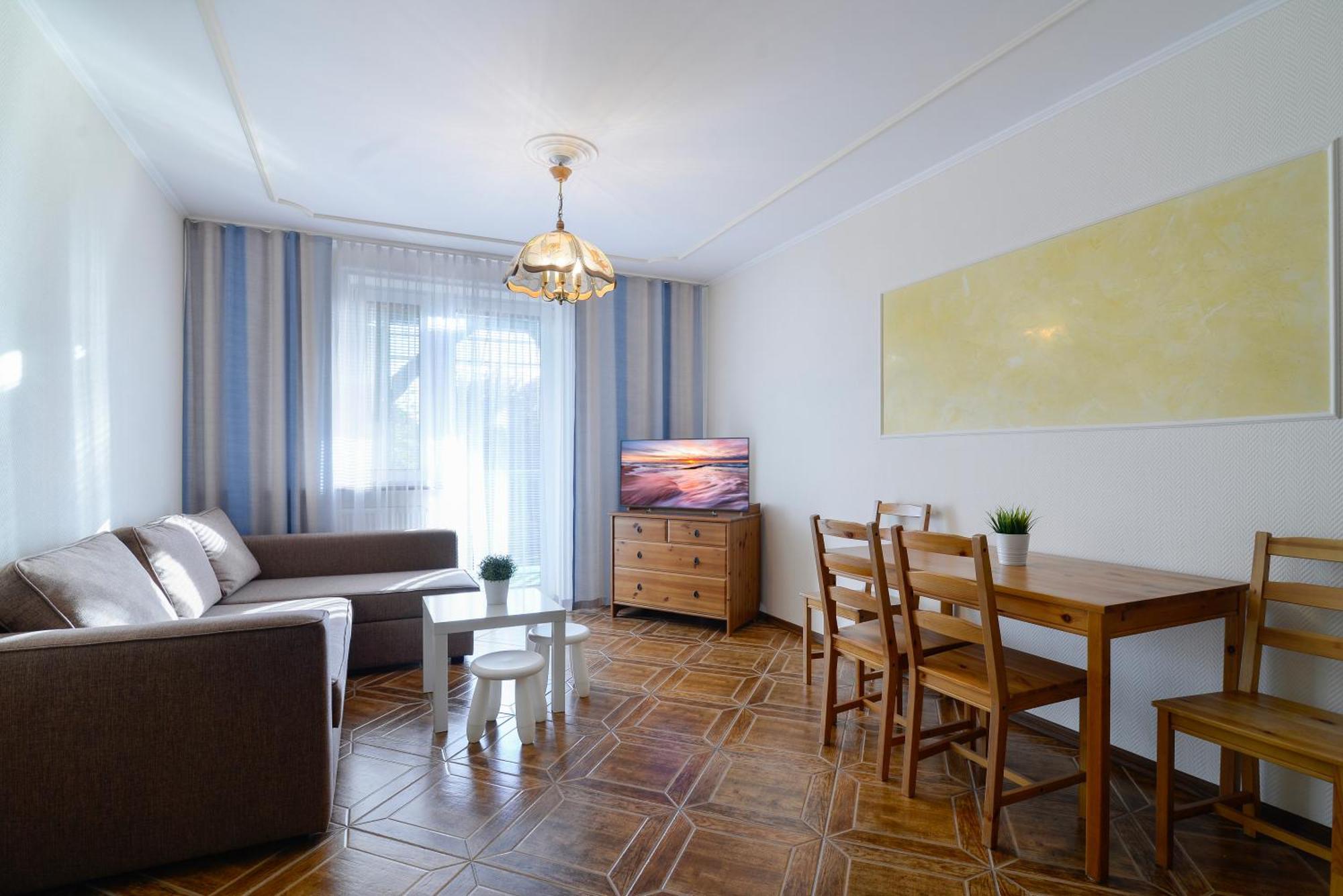Pionow Rodzinne Apartamenty Urocza 10 Krynica Morska Exterior foto