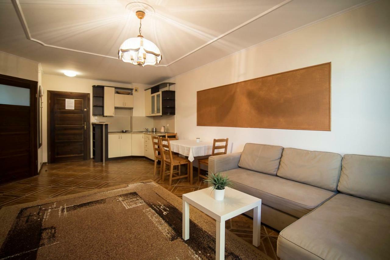 Pionow Rodzinne Apartamenty Urocza 10 Krynica Morska Exterior foto